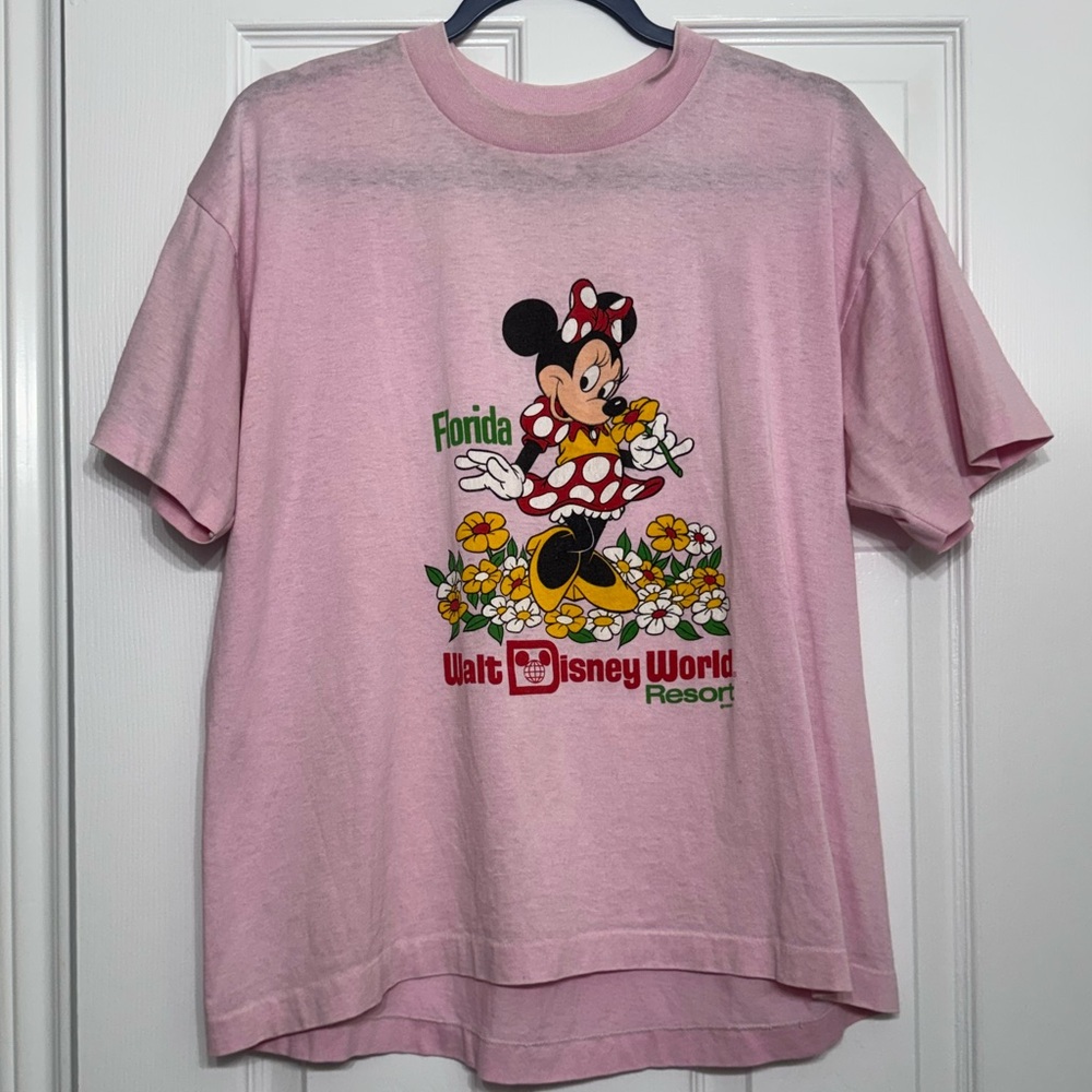 Disney Resort Minnie Mouse Pink Graphic Tee